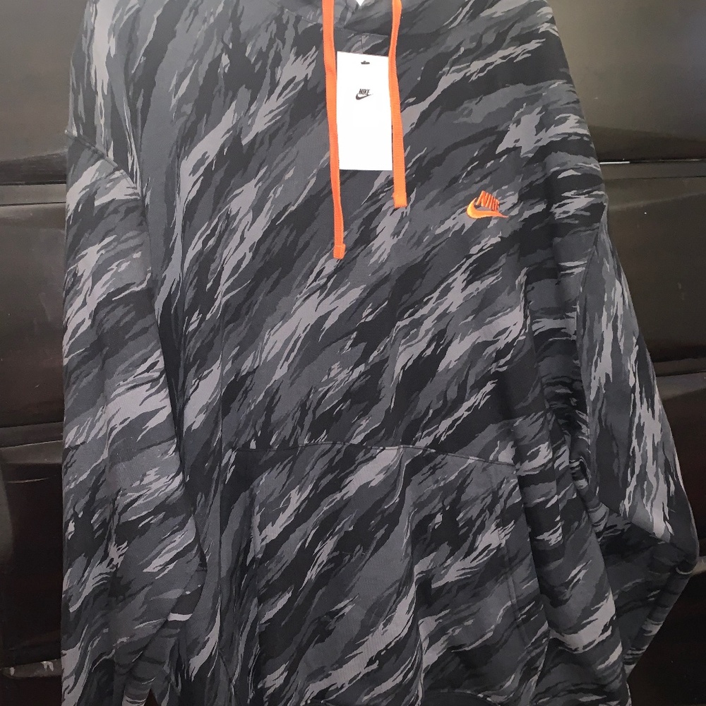 Nike Camouflage Hoodie new w/Tags